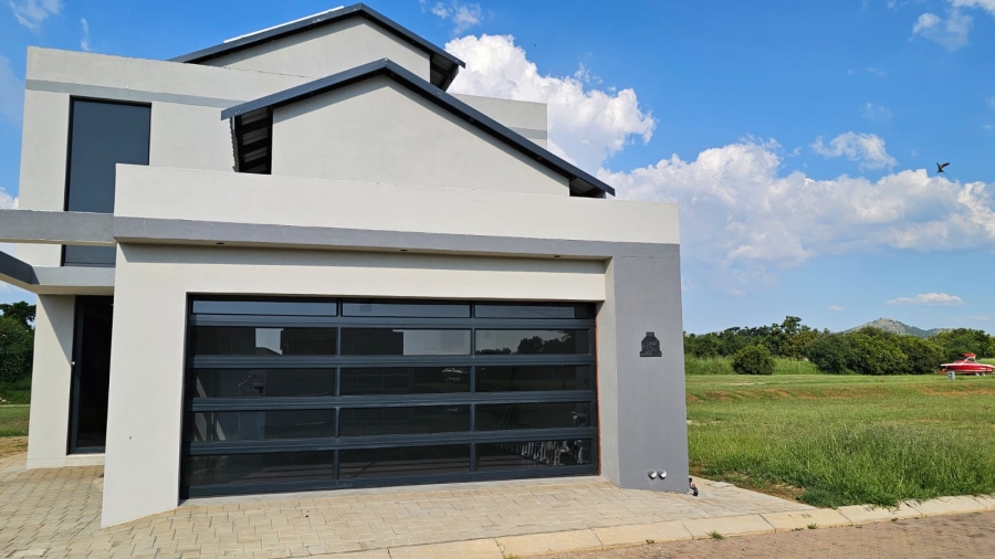 3 Bedroom Property for Sale in The Islands Estates North West